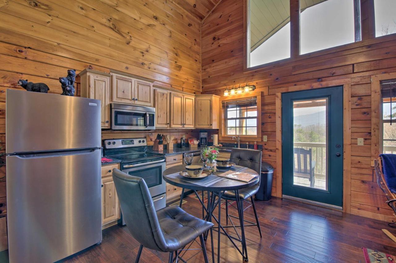 Gatlinburg Cabin With Pool Table And Hot Tub! 외부 사진