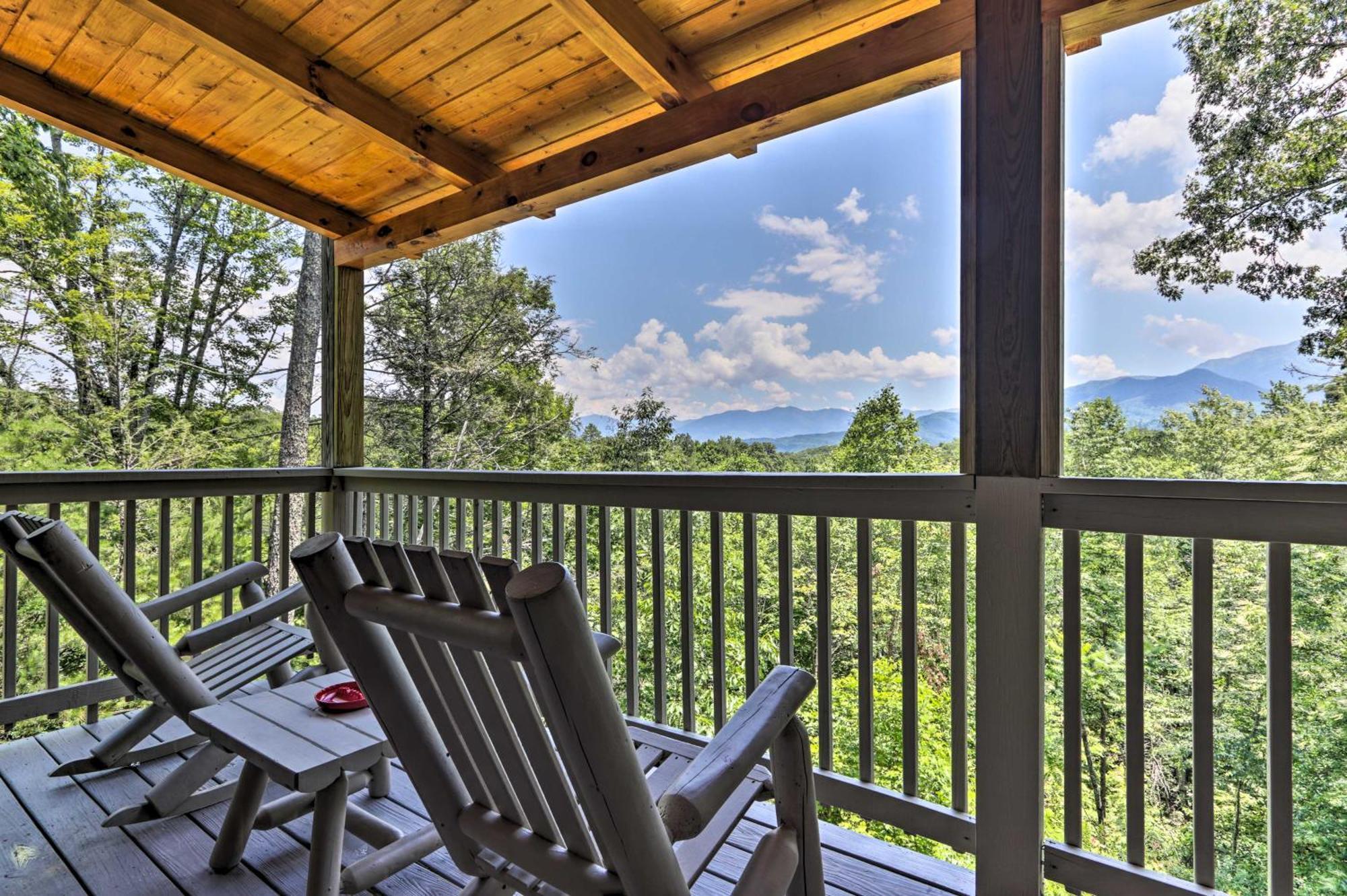 Gatlinburg Cabin With Pool Table And Hot Tub! 외부 사진